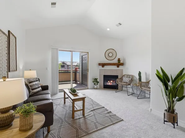 5220 Boardwalk Dr #I-34, Fort Collins, CO 80525