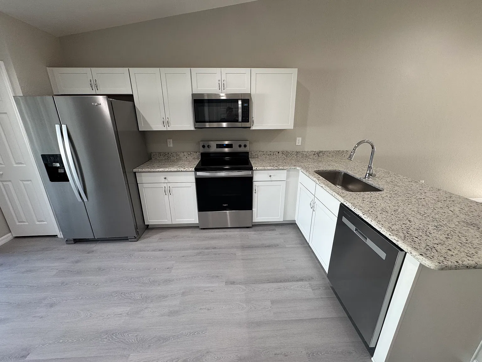16292 SW 29th Court Rd — Photo 2