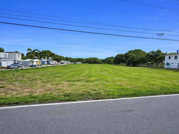 1 Highway 604, Manati, PR 00674