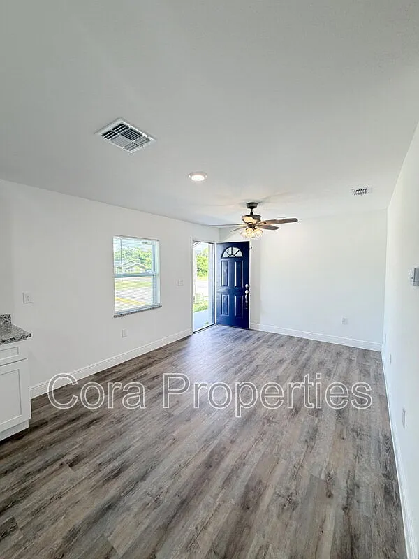1 bed, 1.0 bath, 630 sqft, $1,200 — Photo 3