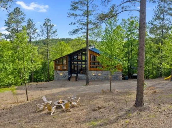 413 W Eagle Mountain Trail, Broken Bow, OK 74728