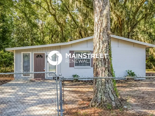 868 Filmore Ln, Orange Park, FL 32073