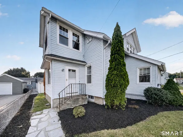 78 Waverly Ave Floor 2, Milford, CT 06461