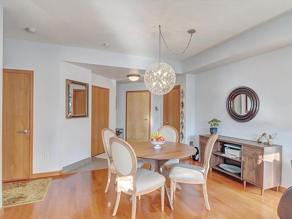 5th image of 2566 Ellis Ave APT 314