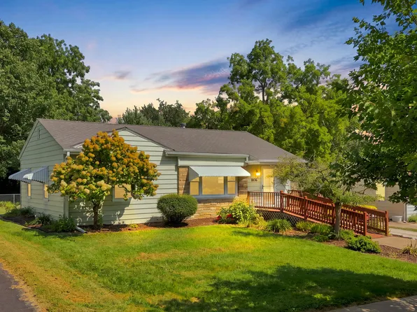1836 7th Avenue Ct, Iowa City, IA 52240