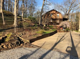 327 Tower Rd, Parkersburg, WV 26101