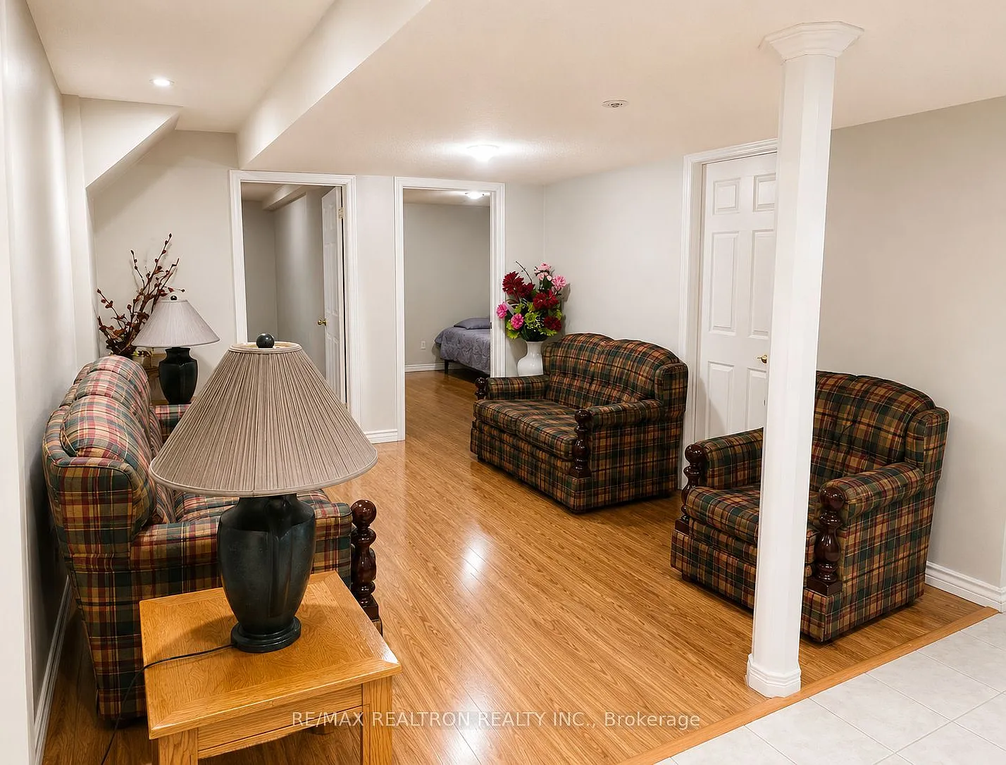 2 bed, $1,900 — Photo 4