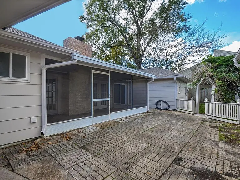 13814 Lynnwood Ln — Photo 24