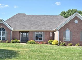 55 Crestview Cir, Florence, AL 35634