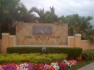 6900 SW 39th St APT 104J, Fort Lauderdale, FL 33314