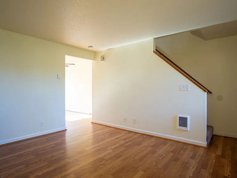8363 SW Durham Rd #6 — Photo 4