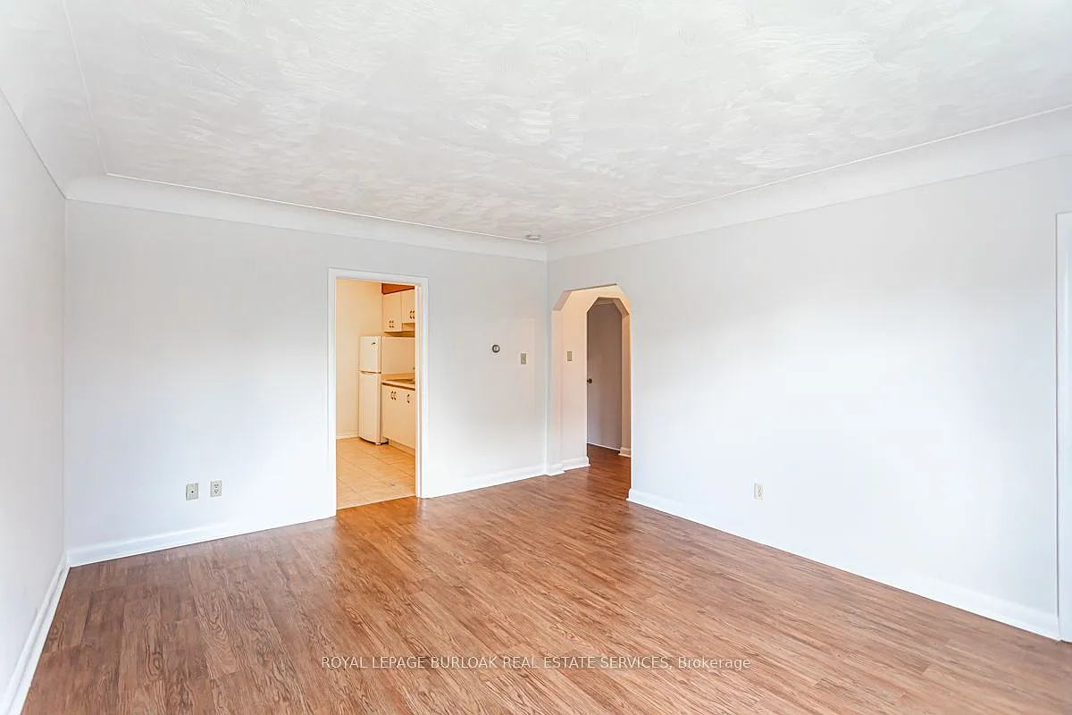 2 bed, $2,300 — Photo 3