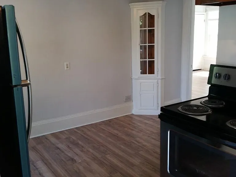 68 2nd Ave #1 — Photo 5