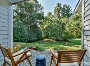 122 Chaucer Ct, Carrboro, NC 27510