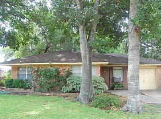 6637 Langdon Ln, Houston, TX 77074
