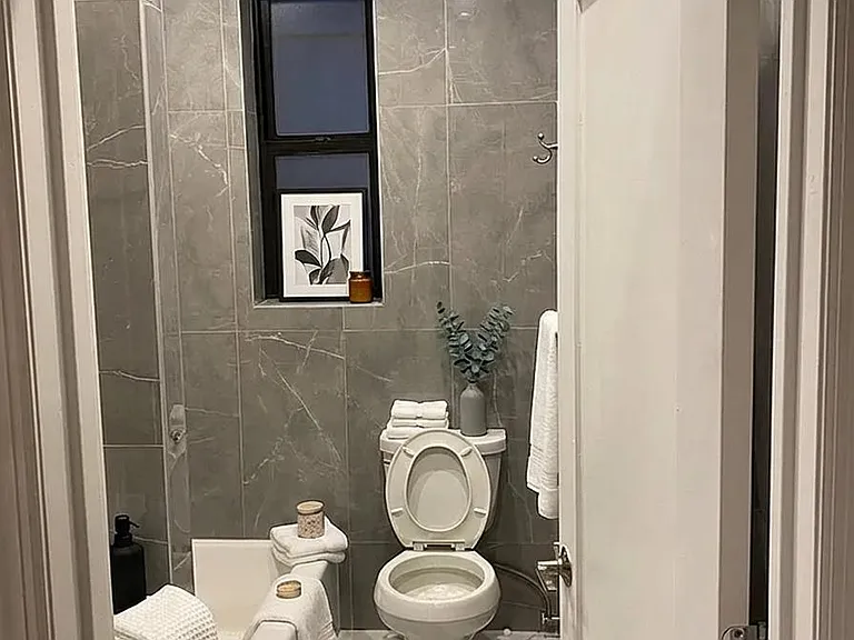 572 W 173rd St #51 — Photo 4