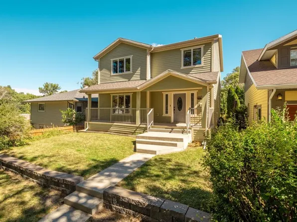 805 W 17th St S, Lethbridge, AB T1J 3E1
