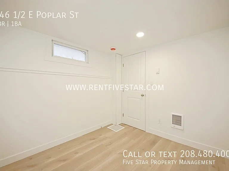 846 1/2 E Poplar St — Photo 9