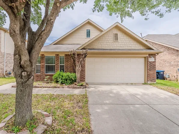 12113 Tacoma Ridge Dr, Fort Worth, TX 76244