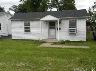1007 W Pine St, Jerseyville, IL 62052