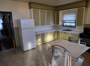 716 E 1st St, Cle Elum, WA 98922