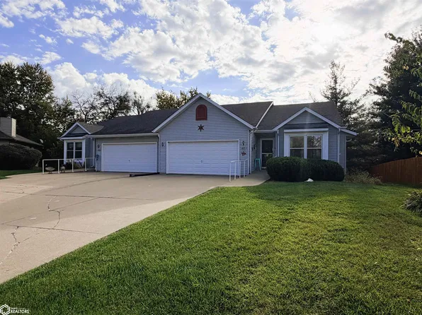 604 & 606 Lindenwood Ct, Fairfield, IA 52556