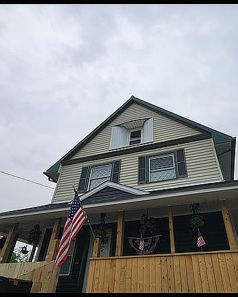 3rd image of 4801 Denison Ave