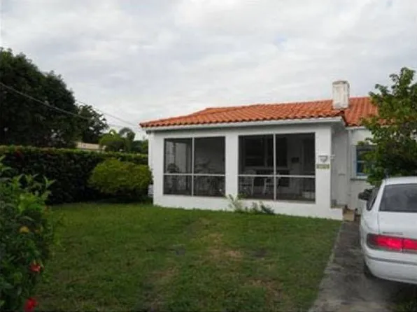 3740 Sheridan Ave, Miami Beach, FL 33140