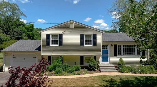 49 Stannard Ave Photo 1