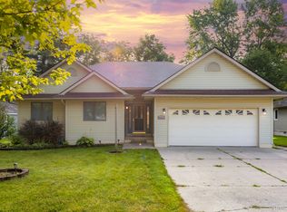 6201 Gilmore St, Van Buren Township, MI 48111