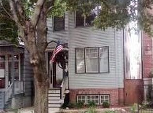 1843 W School St, Chicago, IL 60657