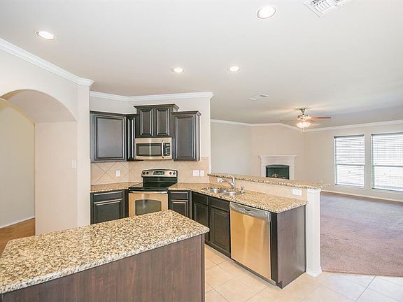 4th image of 1428 Red Dr