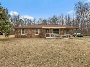 31 N Forest Dr, Killen, AL 35645
