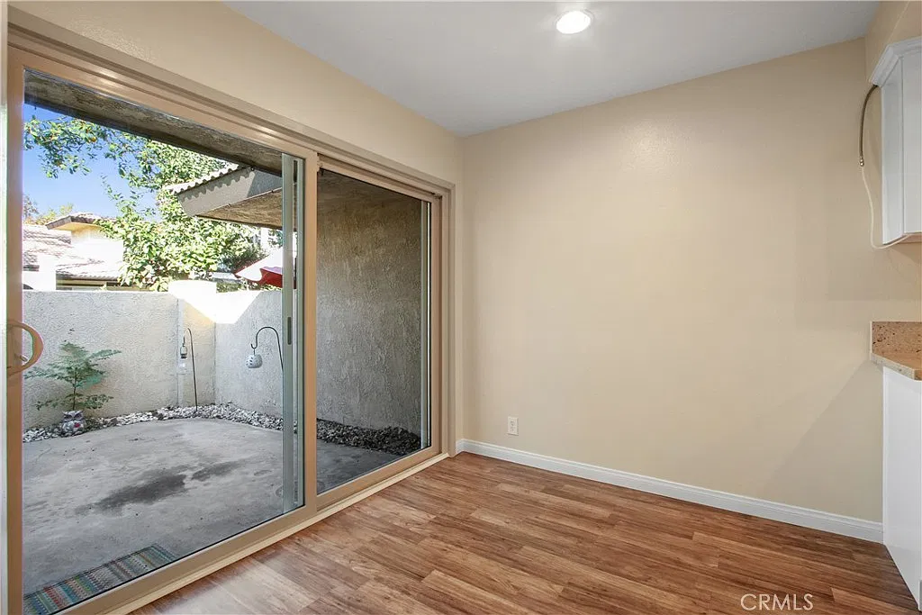 1 bed, 746 sqft, $2,600 — Photo 4
