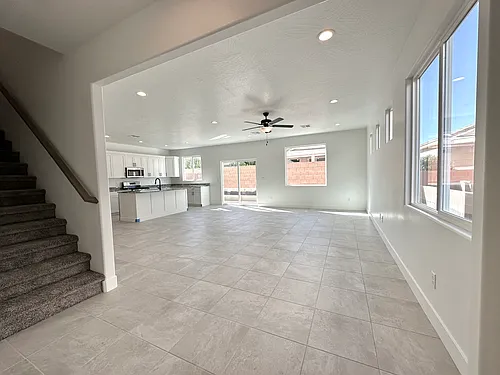 158 N 2480 W Photo 1