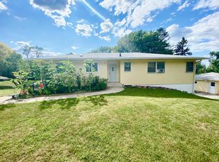 1801 Kennard St, Saint Paul, MN 55109