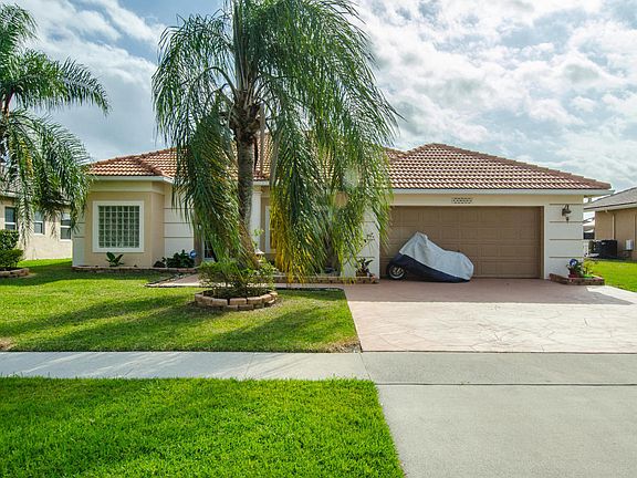 5th image of 10604 Paso Fino Dr