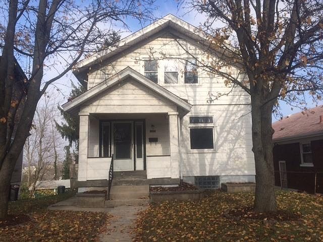 1st image of 2360 Quatman Ave
