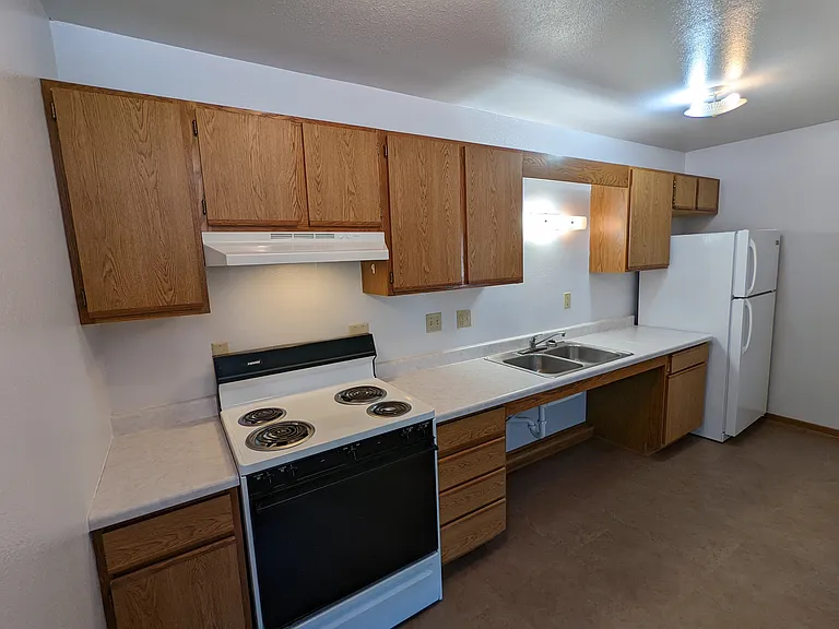 110 Garfield Ave #1 — Photo 3