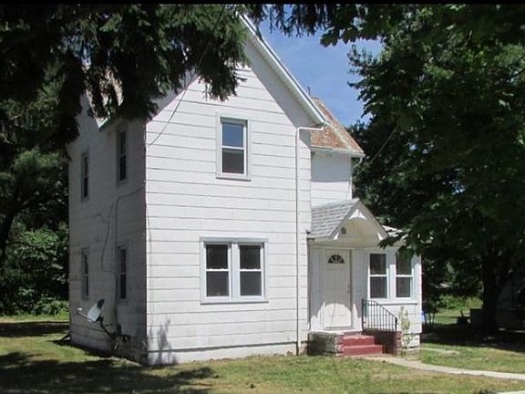 2nd image of 626 Lincoln Ave
