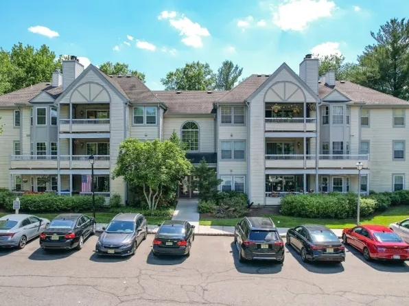 120 Acadia Court, West Windsor Twp., NJ 08540