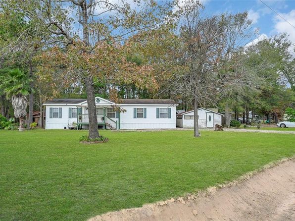 Cedar Hill Mobile Home Park, Pinehurst, TX Real Estate & Homes for Sale