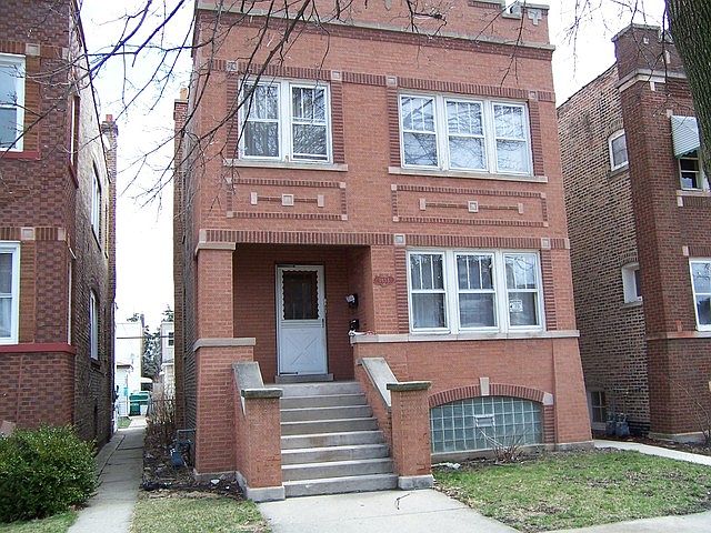 1st image of 1833 S Elmwood Ave