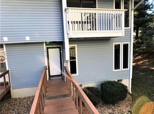 3812 Heathrow Dr, Winston Salem, NC 27127