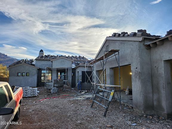 2nd image of 2559 S SUNSET VILLAGE Drive
