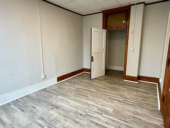 4th image of 102 Delaware Ave APT 2-A