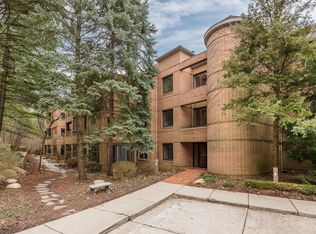 3000 Glazier Way APT 130, Ann Arbor, MI