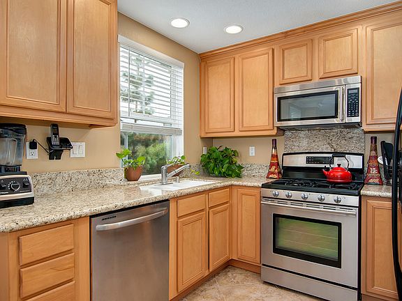 Fully remodeled kitchen 