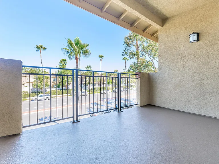 Villas Antonio Apartment Homes — Photo 68