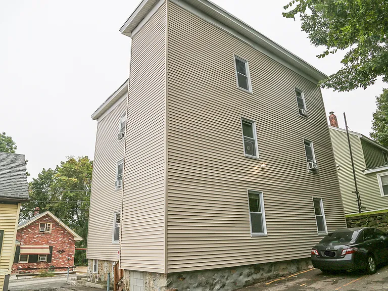 27 Watson St #2 — Photo 27